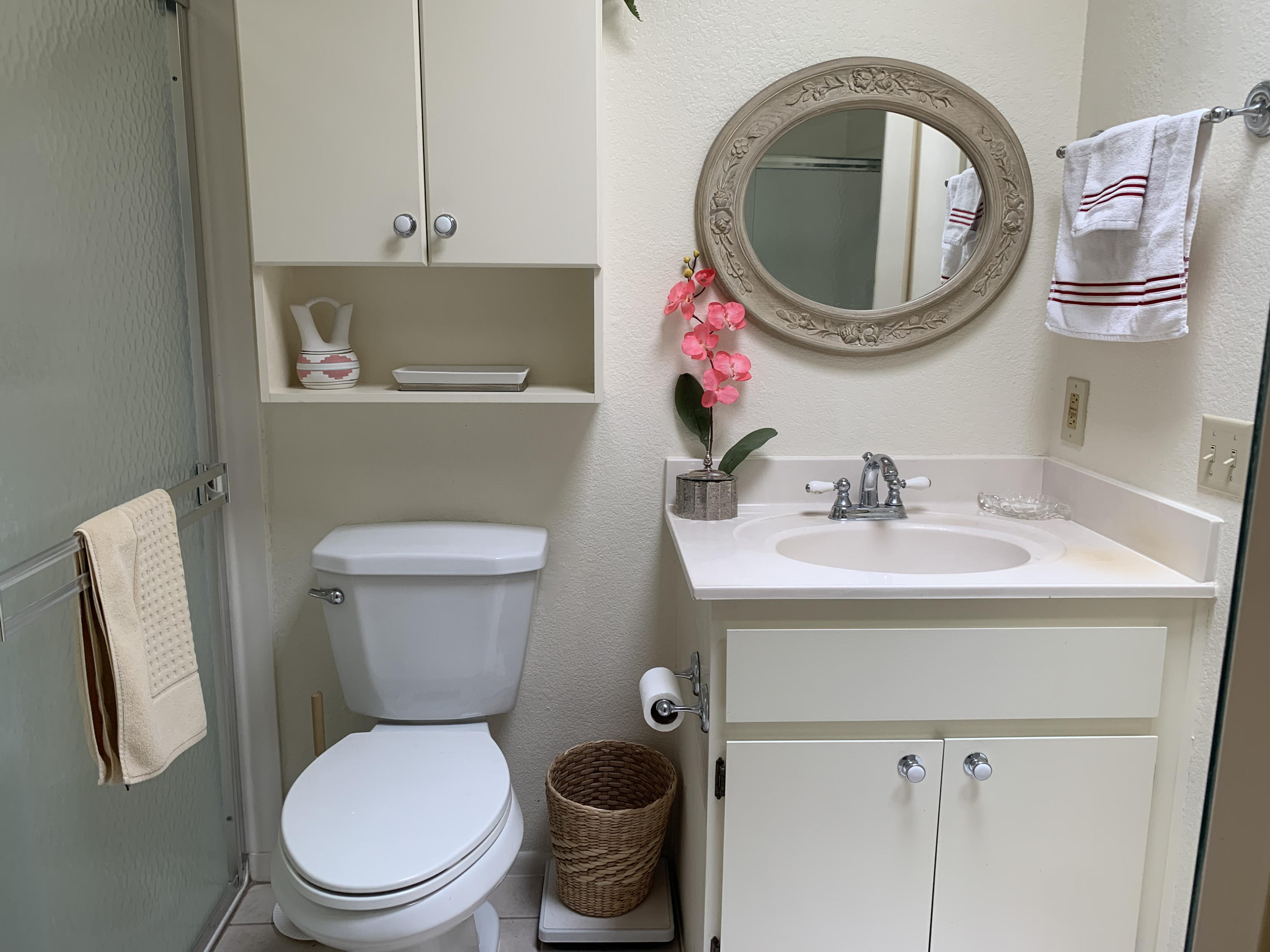 14300 West Bell Road, Unit 70 Surprise, AZ 85374 - Photo 18 of 39 Bathroom
