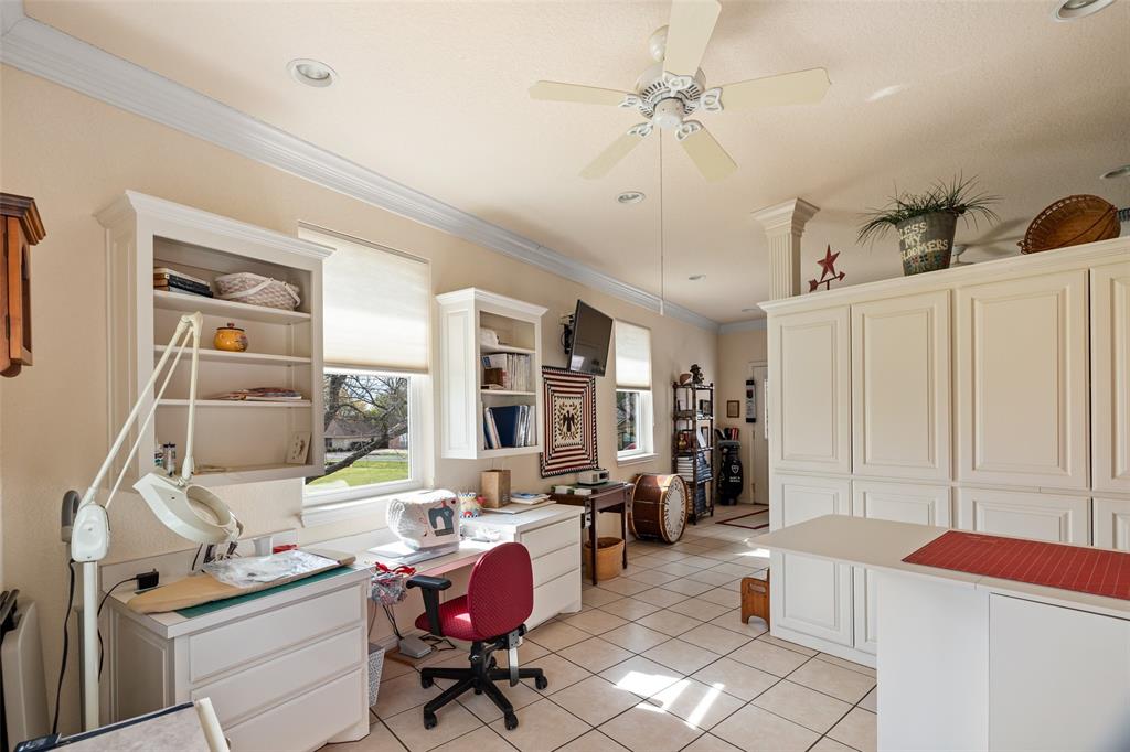 8913 Brierfield Road Granbury, TX 76049 - Photo 33 of 40 a workspace with furniture and window