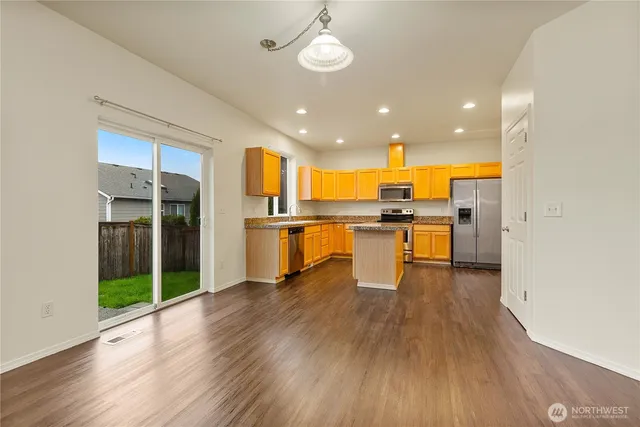 $915,000 | 5923 121st Street Southeast, Snohomish, WA 98296