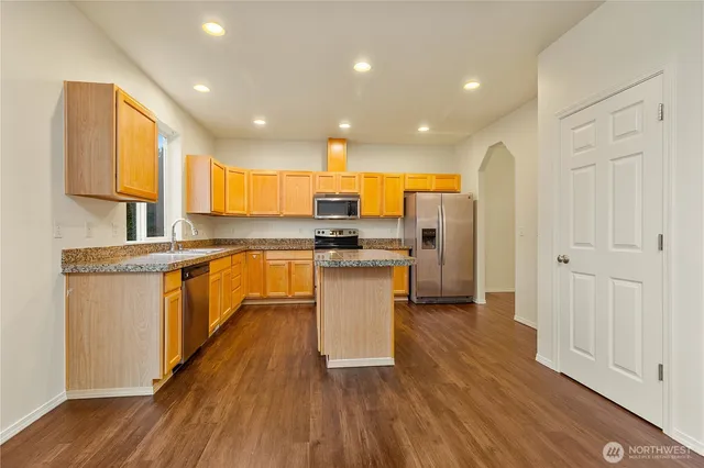 $915,000 | 5923 121st Street Southeast, Snohomish, WA 98296