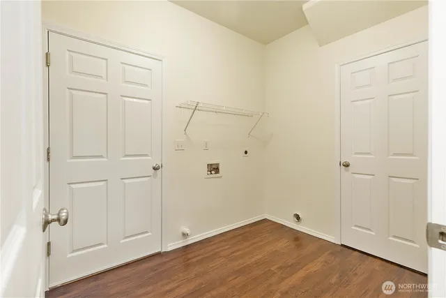 $915,000 | 5923 121st Street Southeast, Snohomish, WA 98296