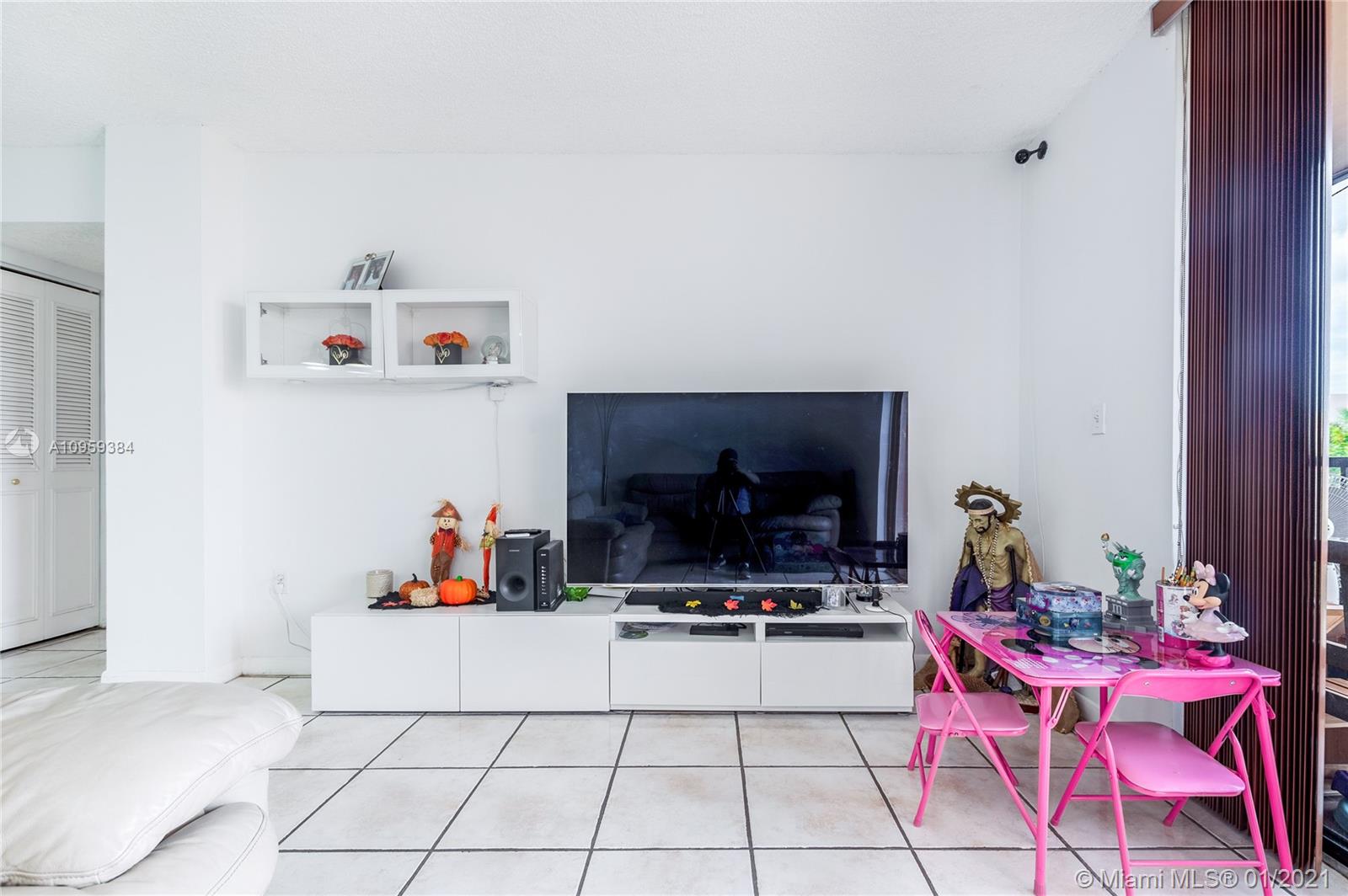 8500 Southwest 133rd Avenue Road, Unit 420 Miami, FL 33183 - Photo 12 of 33