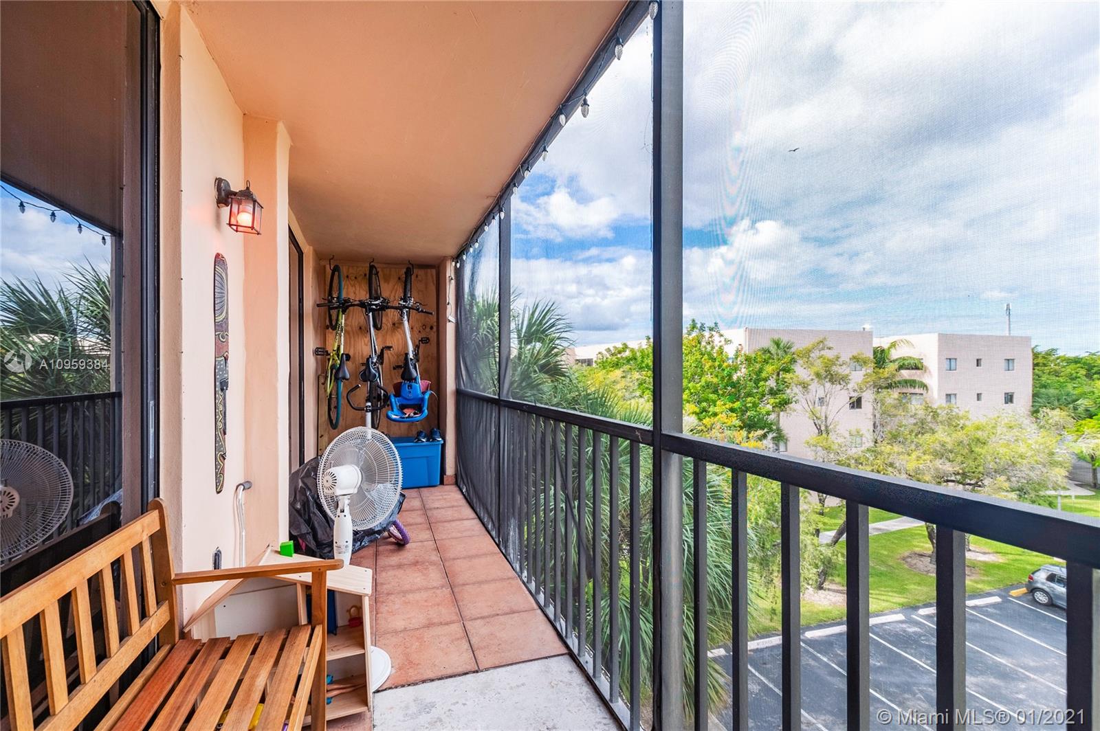 8500 Southwest 133rd Avenue Road, Unit 420 Miami, FL 33183 - Photo 13 of 33