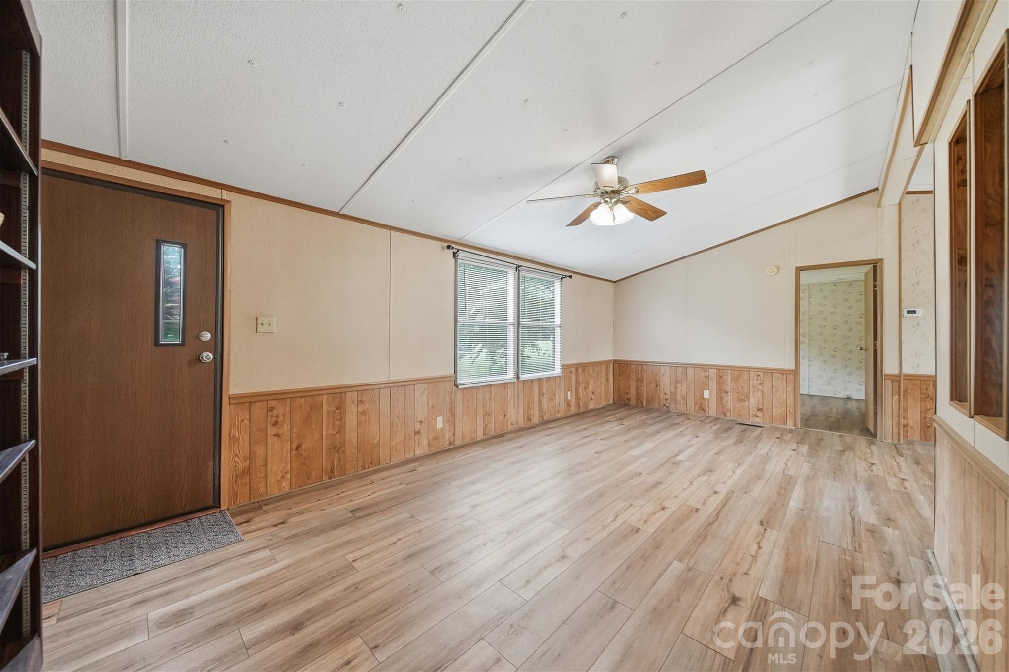 3617 Sulphur Springs Road Northeast Hickory, NC 28601 - Photo 4 of 35