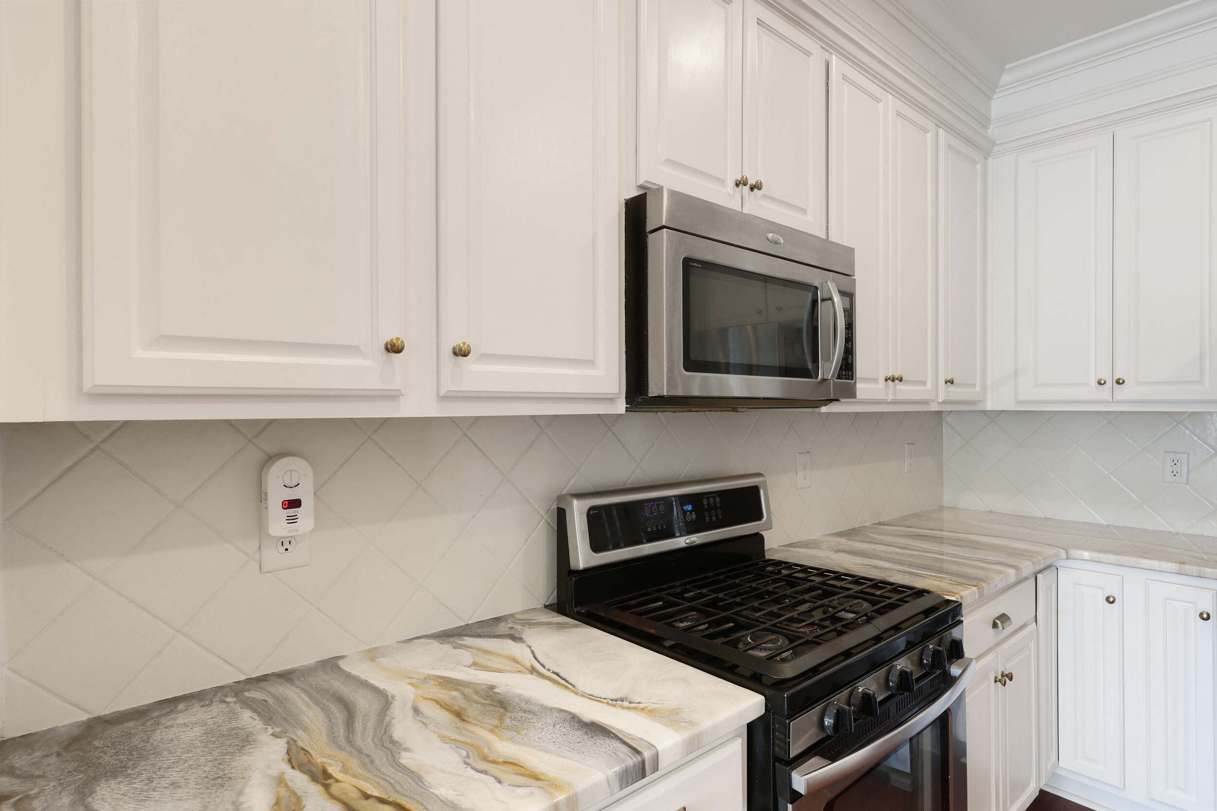 2141 Sandy Point Lane Mount Pleasant, SC 29466 - Photo 20 of 70 33_ru4a0178