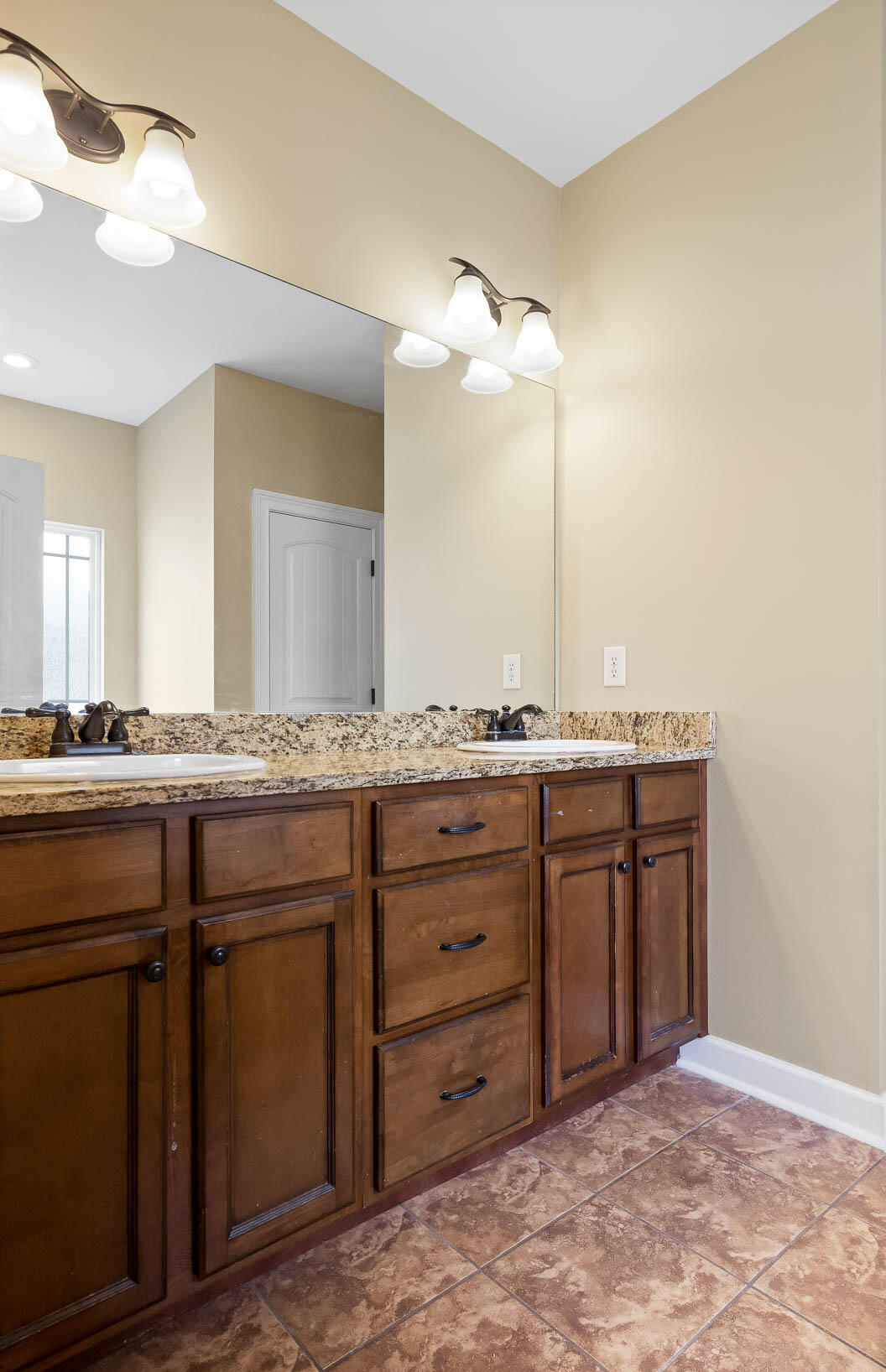 894 Windrush Loop Chattanooga, TN 37421 - Photo 17 of 48 Windrush-20
