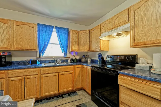 $197,500 | 27 Davis Avenue, Salem, NJ 08079