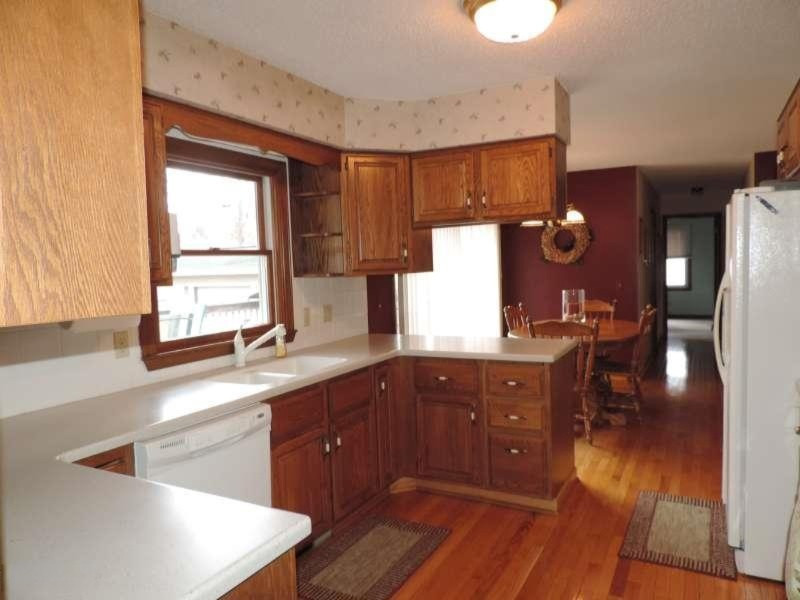 3216 Hanley Road Muskegon, MI 49441 - Photo 5 of 15 DSCN2027