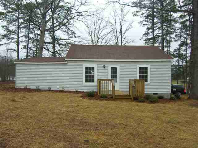 300 Chastain Road Central, SC 29630 - Photo 2 of 11