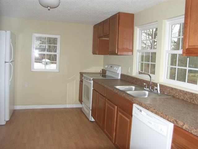 300 Chastain Road Central, SC 29630 - Photo 5 of 11