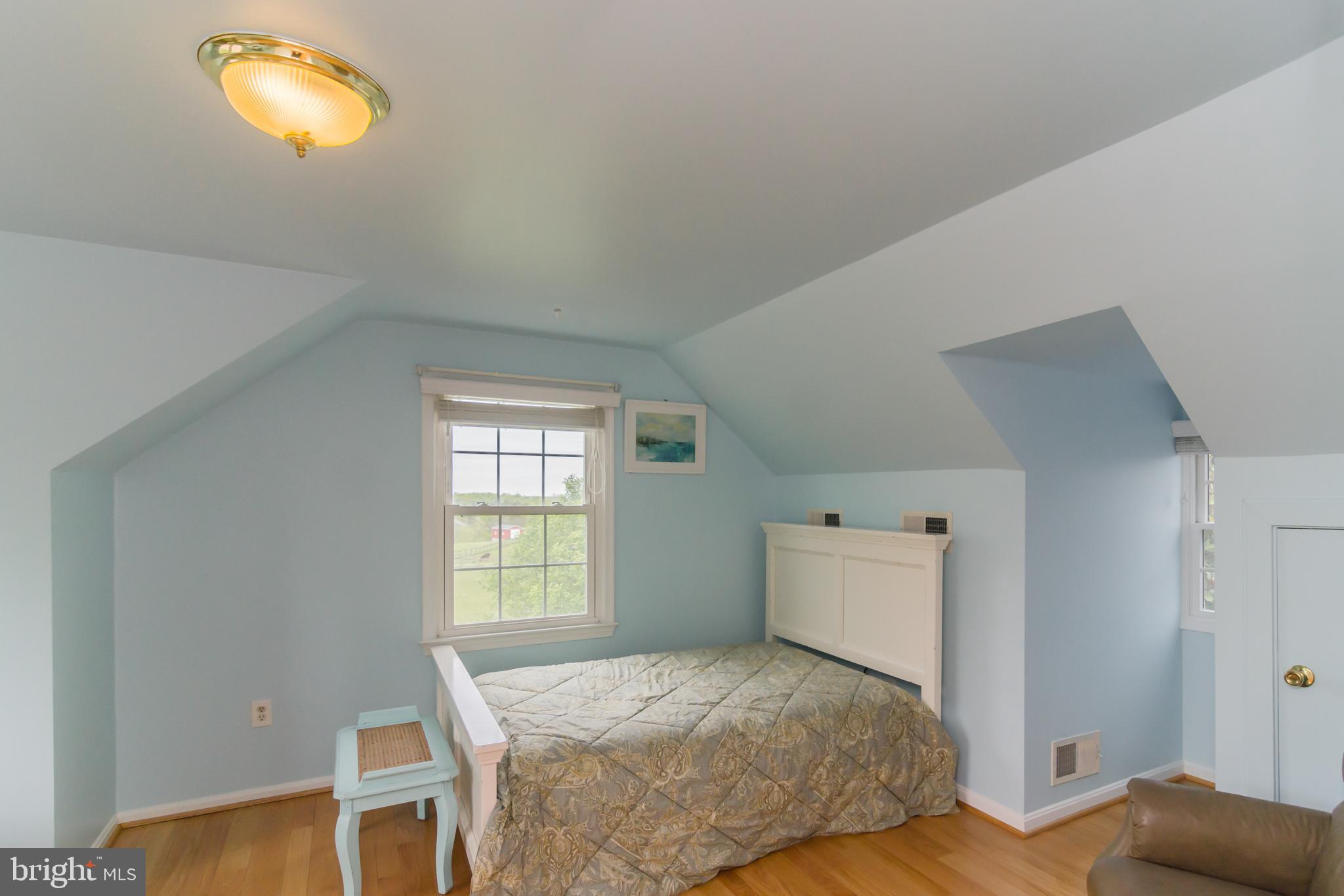 22727 Tail Race Road Aldie, VA 20105 - Photo 21 of 40 Gallery Image 21