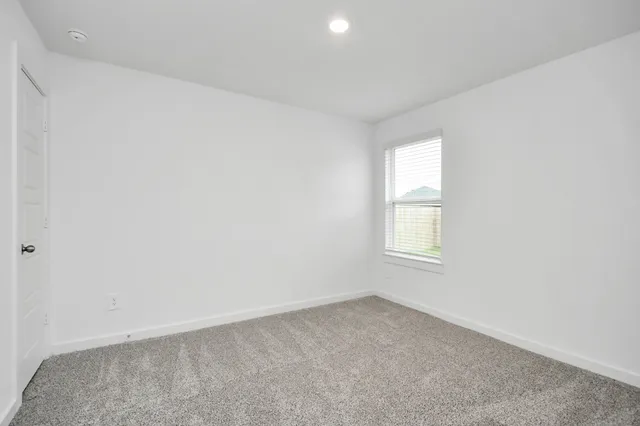 $2,300 | 8718 Partridge Court, Rosharon, TX 77583