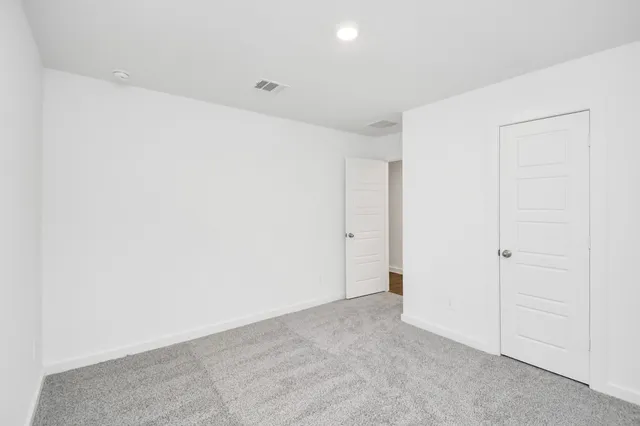 $2,300 | 8718 Partridge Court, Rosharon, TX 77583