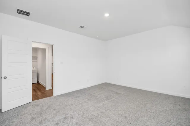 $2,300 | 8718 Partridge Court, Rosharon, TX 77583