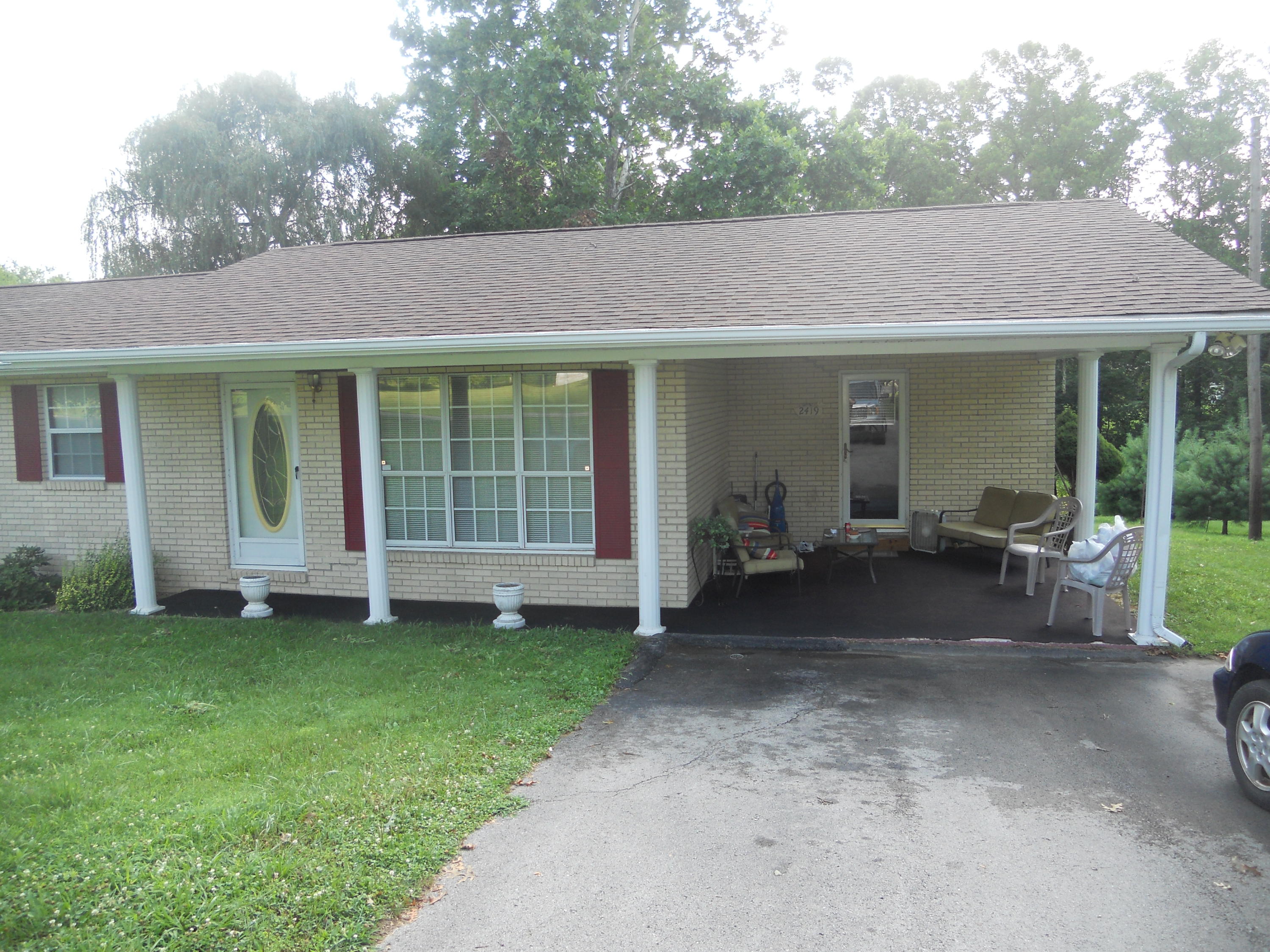 2436 Tinchtown Road Jamestown, TN 38556 - Photo 4 of 24 009
