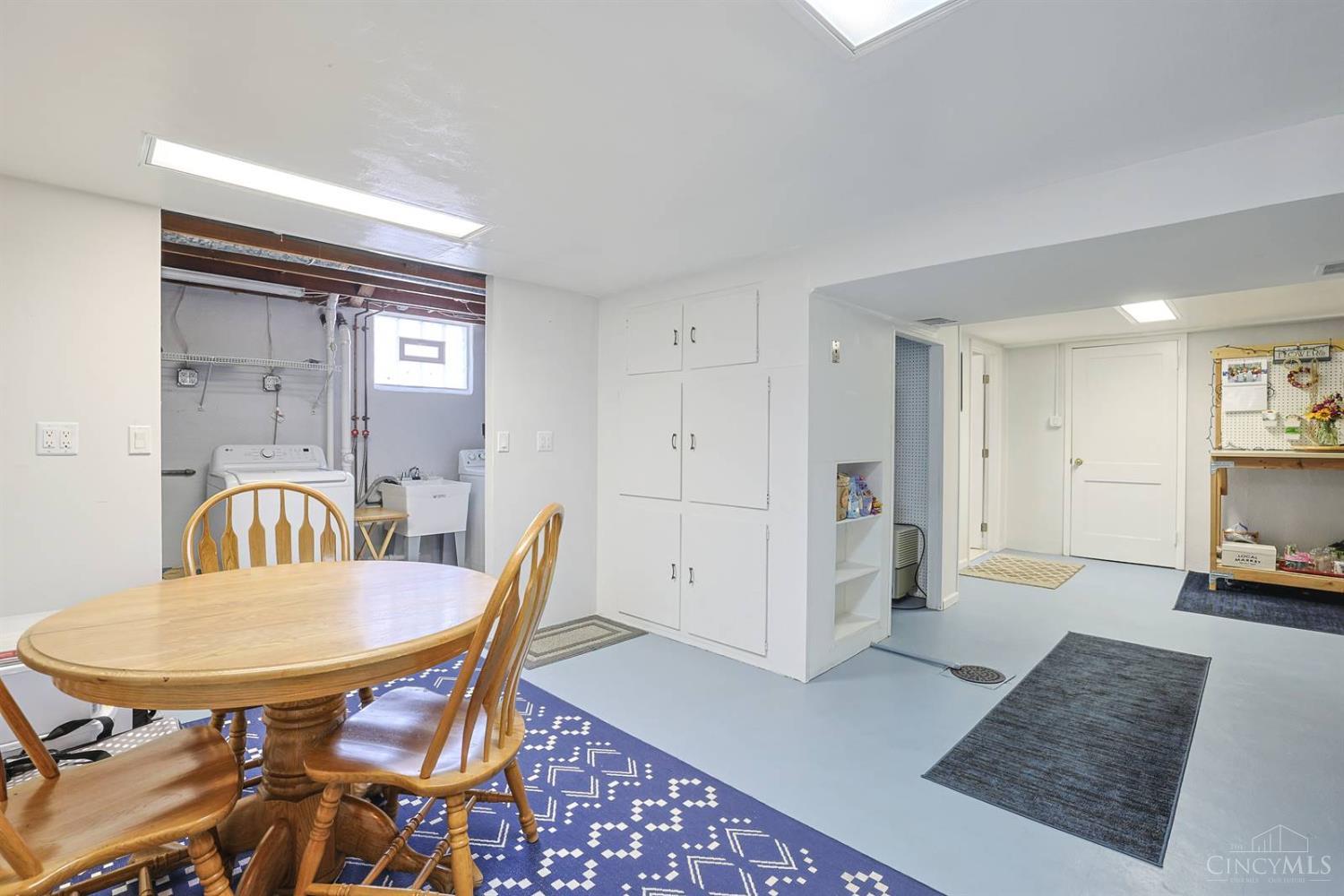 5994 Lawrence Road Cincinnati, OH 45248 - Photo 22 of 39 Gallery Image 22
