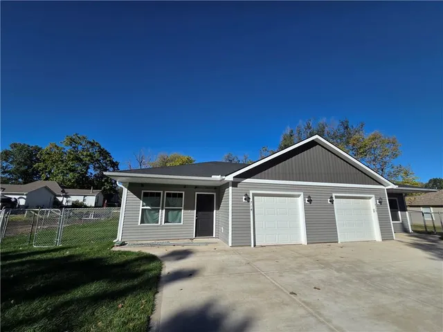 $219,900 | 30 East 7th Street, Adrian, MO 64720