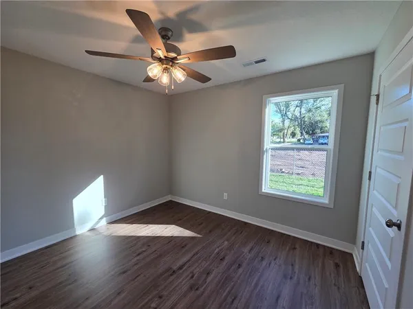 $219,900 | 30 East 7th Street, Adrian, MO 64720