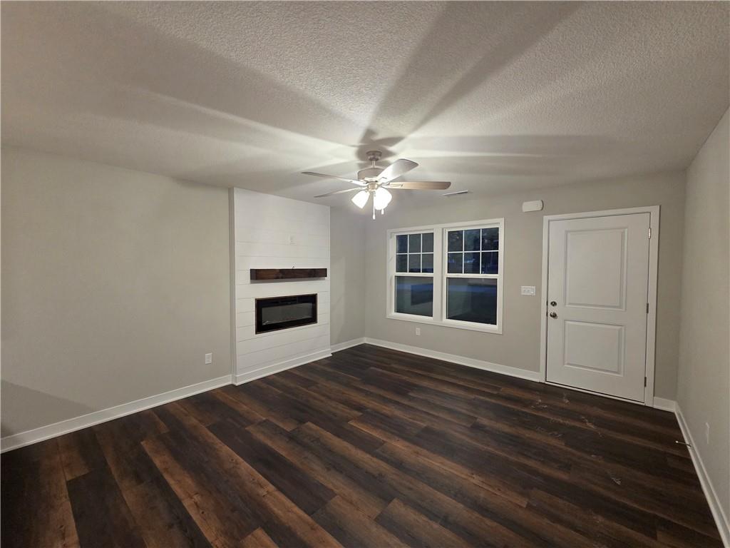 30 East 7th Street Adrian, MO 64720 - Photo 27 of 44