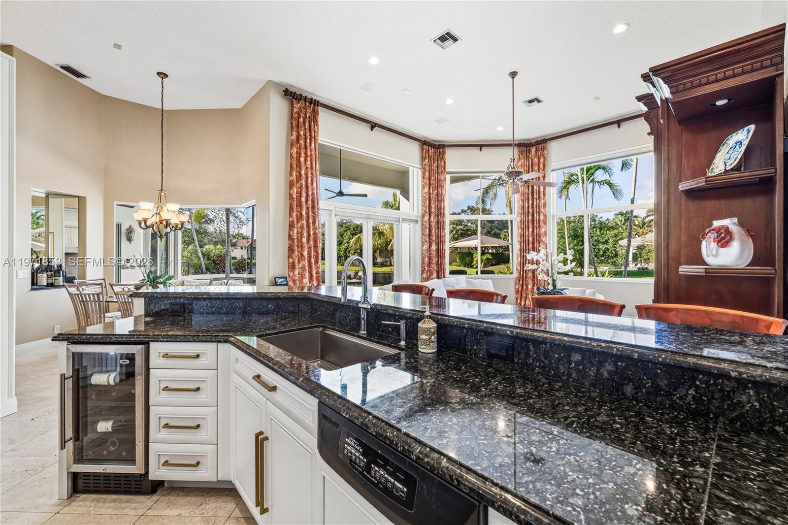 3520 Paddock Road Weston, FL 33331 - Photo 21 of 88