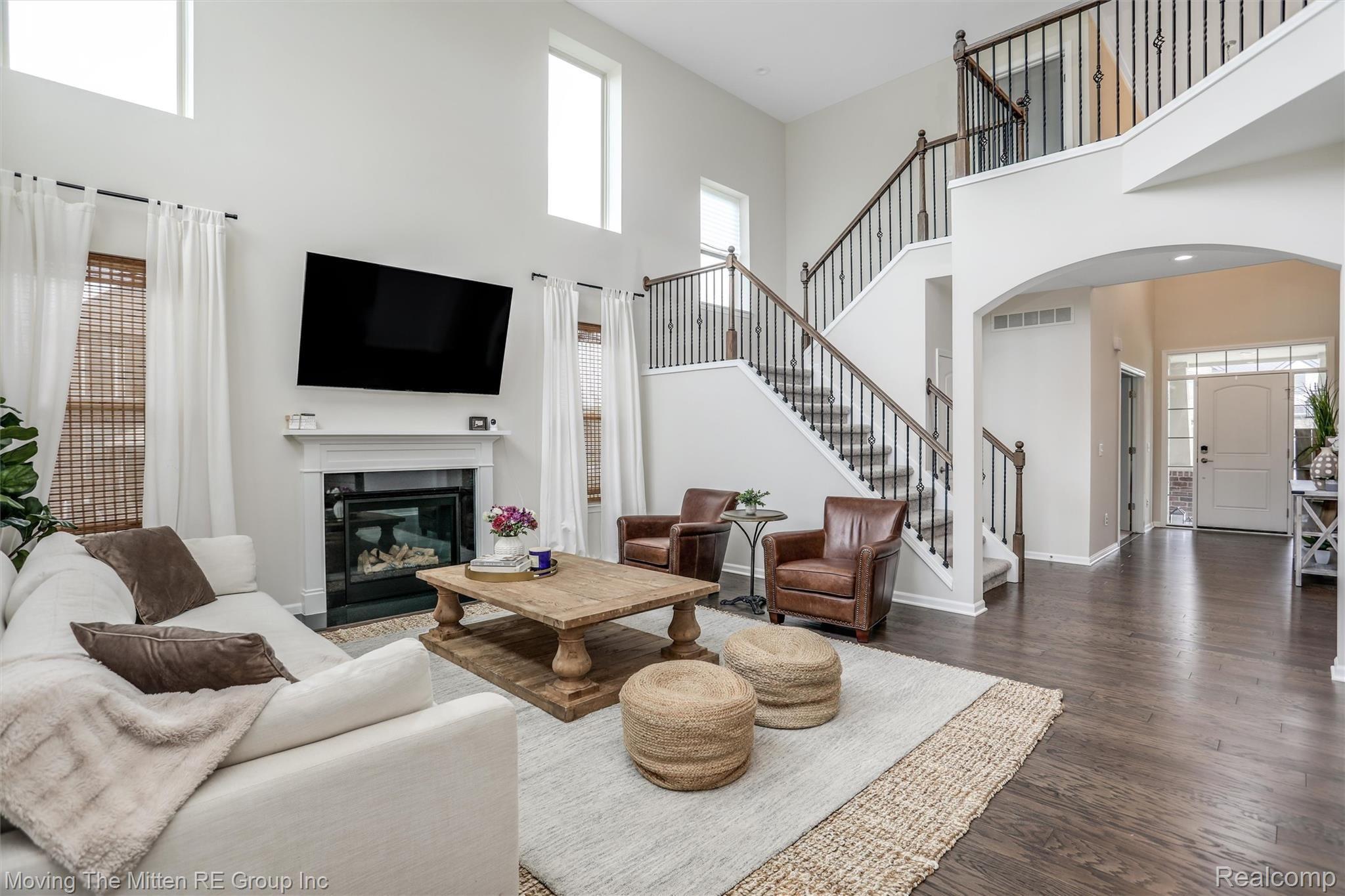 2117 Barkhill Road Canton, MI 48188 - Photo 2 of 40 2.jpg