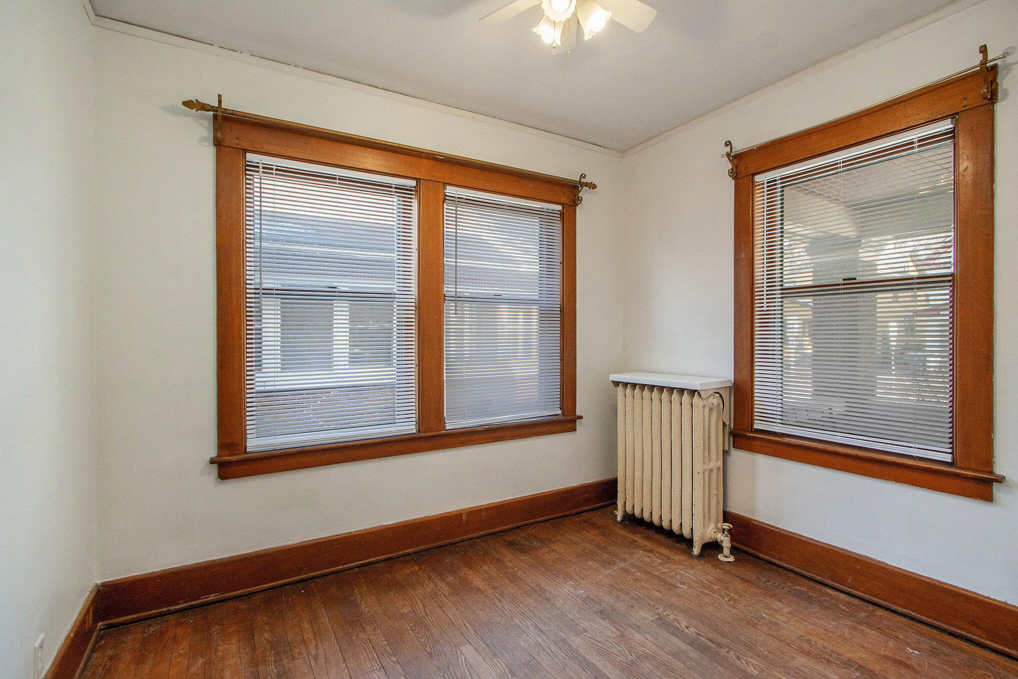 706 Locust Street Kalamazoo, MI 49007 - Photo 13 of 55 019_706locust_36_979