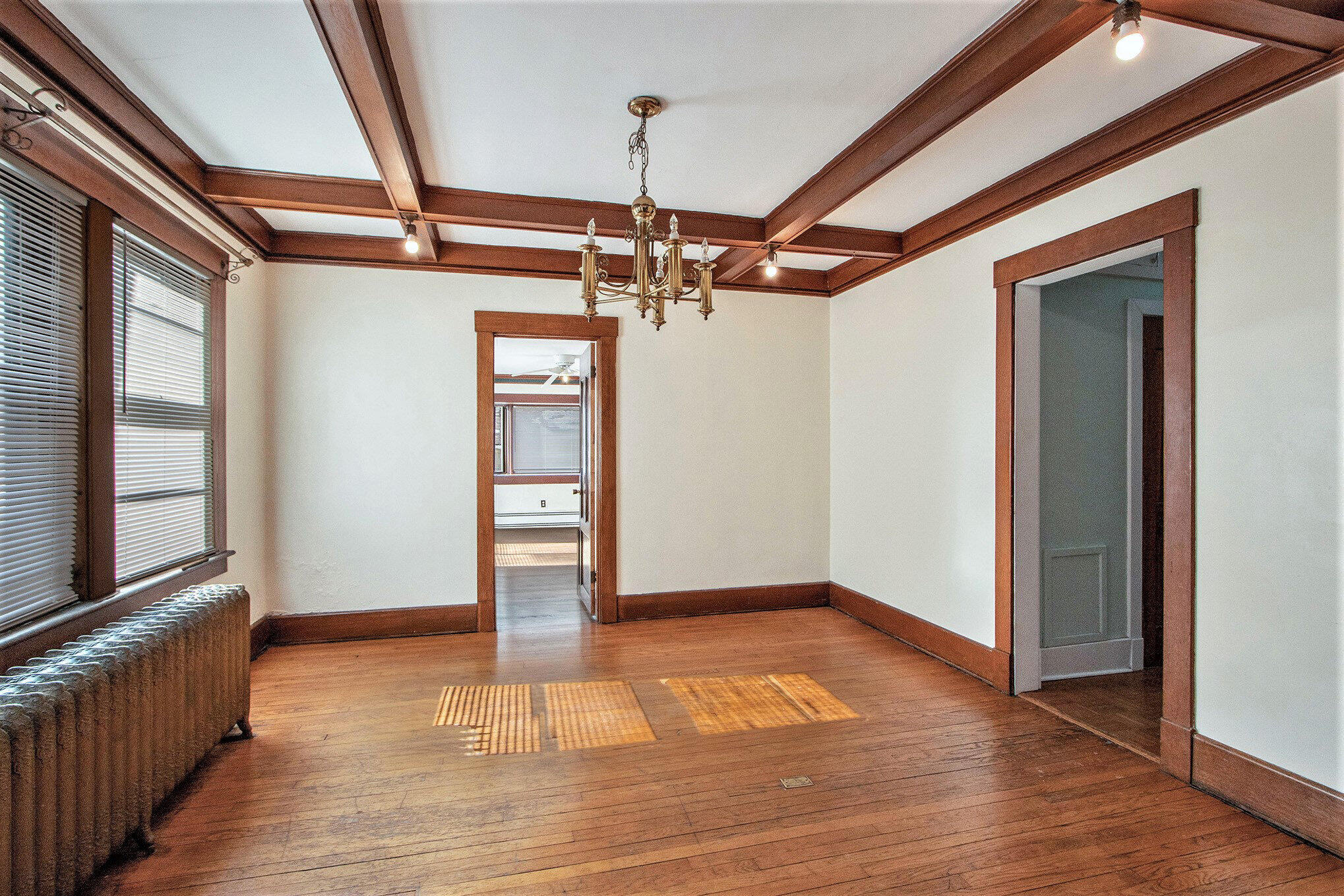 706 Locust Street Kalamazoo, MI 49007 - Photo 14 of 55 020_706locust_38_579