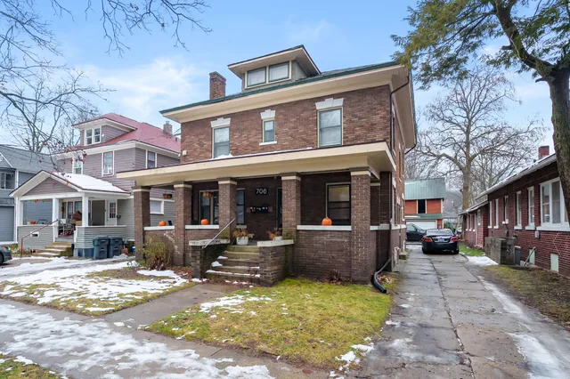 $359,900 | 706 Locust Street, Kalamazoo, MI 49007