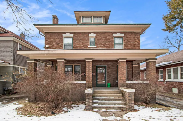 $359,900 | 706 Locust Street, Kalamazoo, MI 49007