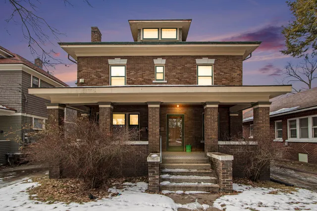 $359,900 | 706 Locust Street, Kalamazoo, MI 49007