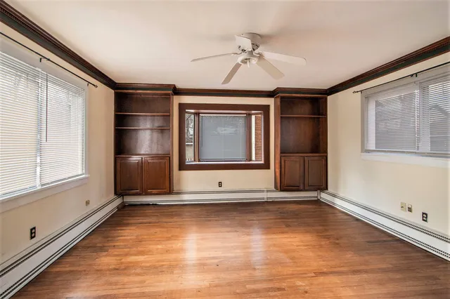 $359,900 | 706 Locust Street, Kalamazoo, MI 49007