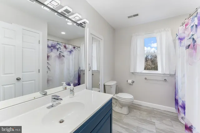 $465,000 | 220 Beaumont Drive, Oxford, PA 19363