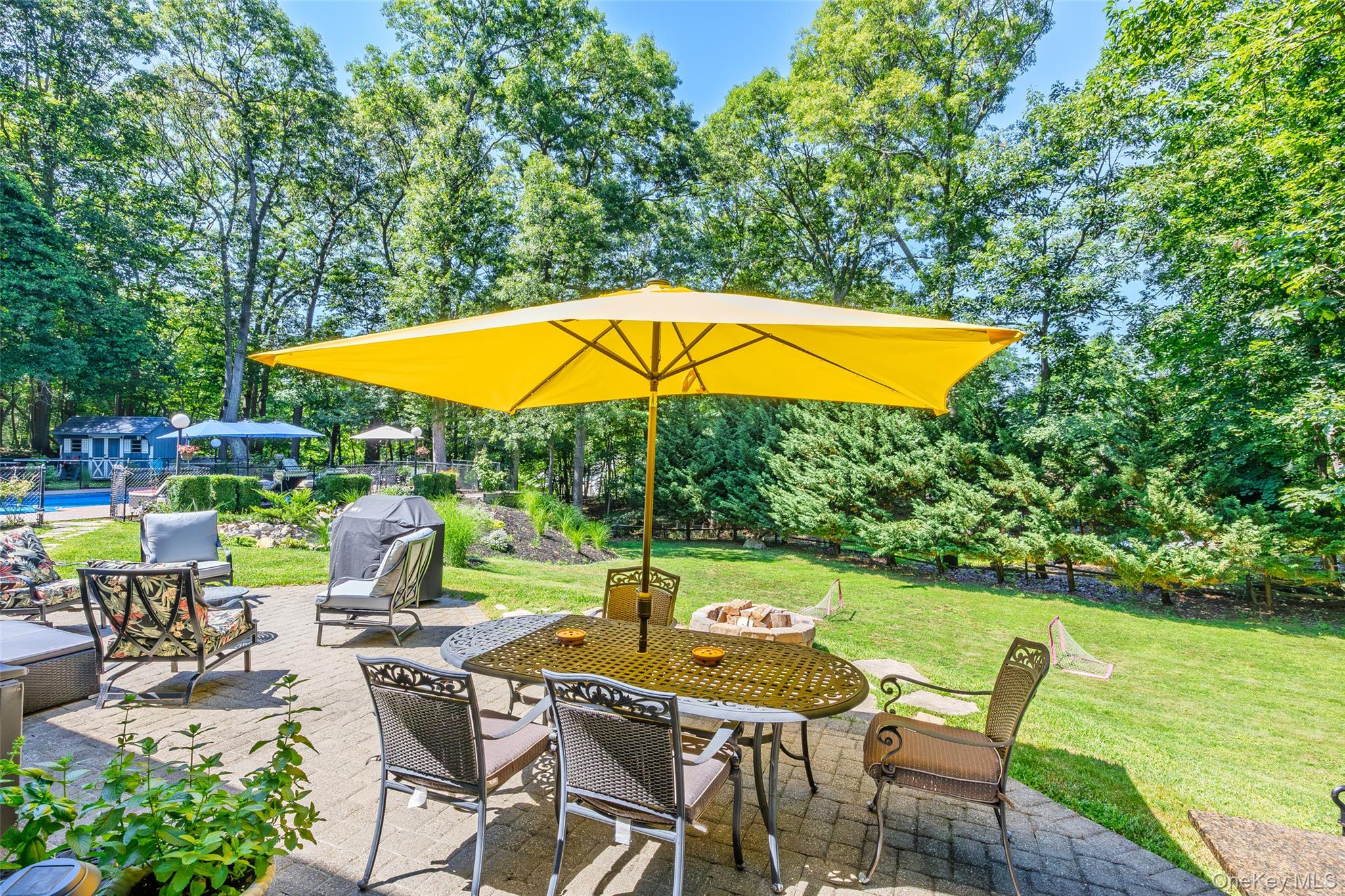 10 Randall Road Wading River, NY 11792 - Photo 13 of 50