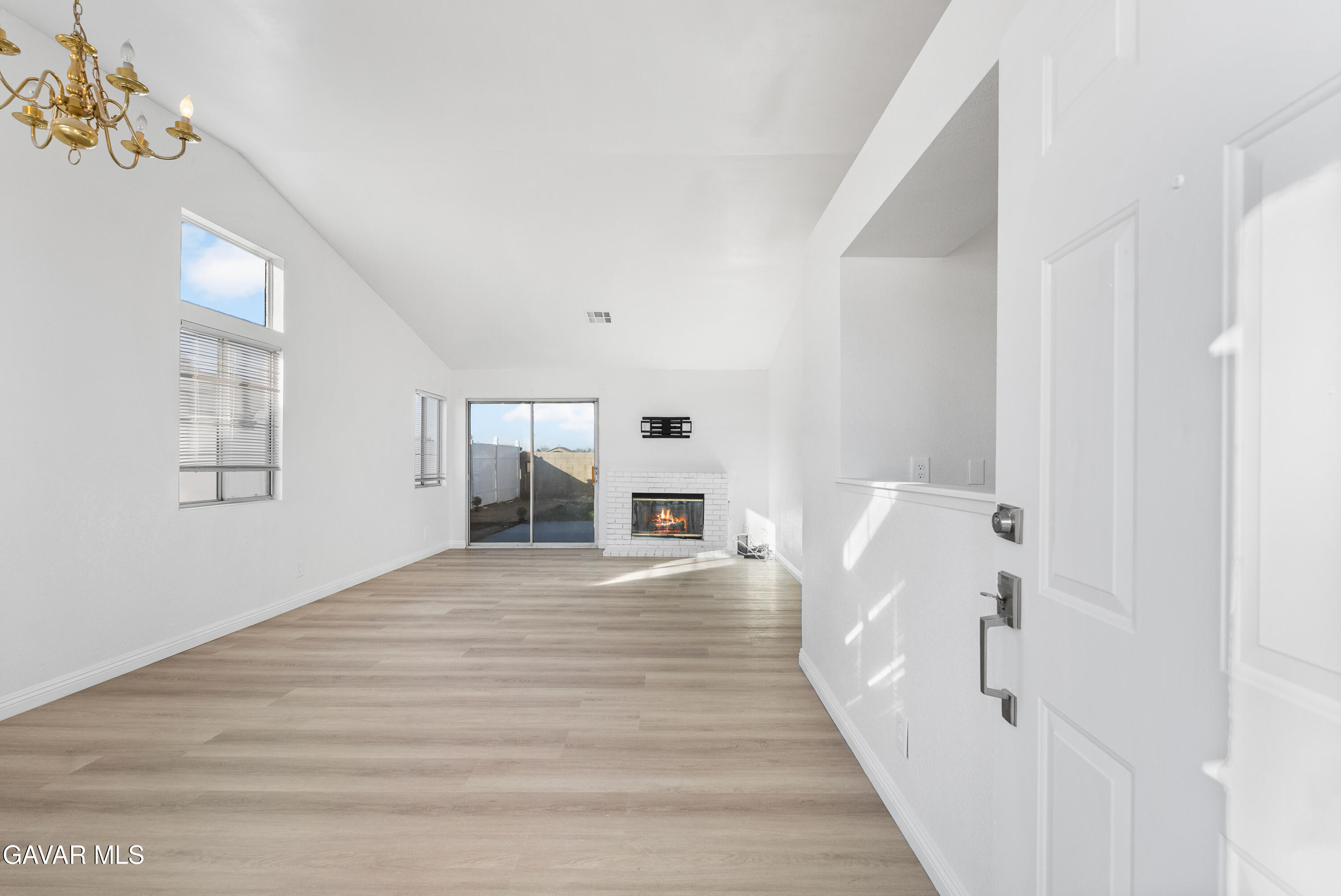 3209 Titcher Lane Rosamond, CA 93560 - Photo 4 of 36 Titcher-5