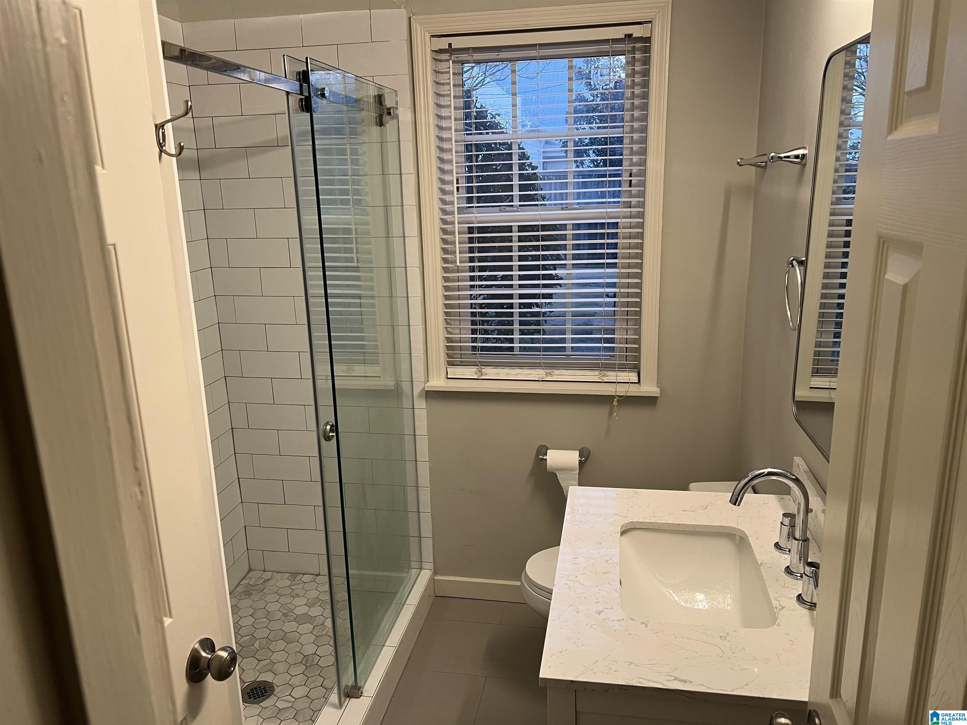 204 Fox Hall Road, Unit C Birmingham, AL 35213 - Photo 5 of 11