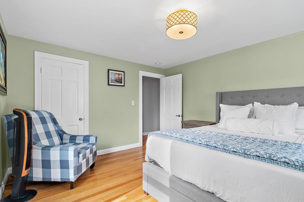 28 Dexter Road Lexington, MA 02420 - Photo 27 of 42