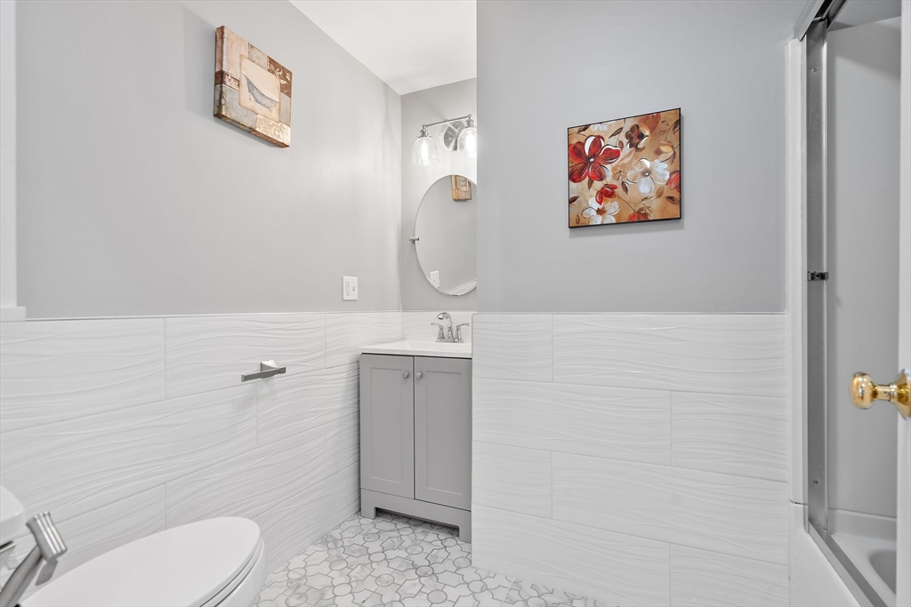 28 Dexter Road Lexington, MA 02420 - Photo 29 of 42