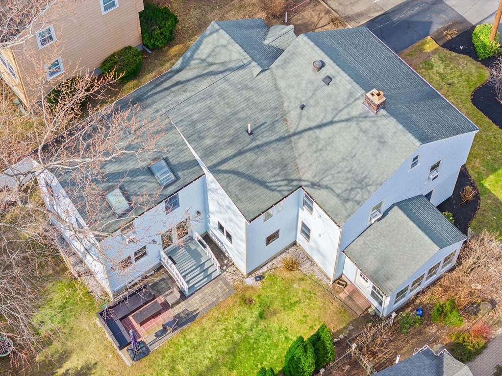 28 Dexter Road Lexington, MA 02420 - Photo 3 of 42