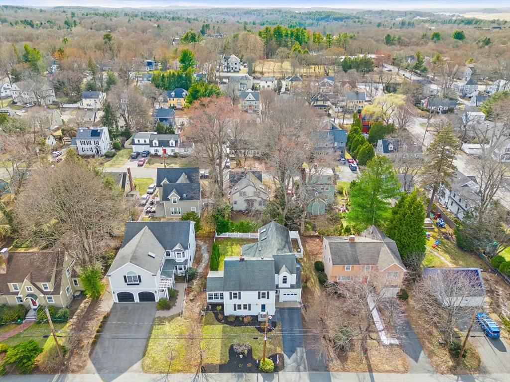 28 Dexter Road Lexington, MA 02420 - Photo 4 of 42