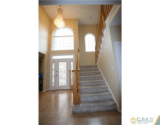 41 Champlain Road Monmouth Junction, NJ 08852 - Photo 3 of 21 Gallery Image 3