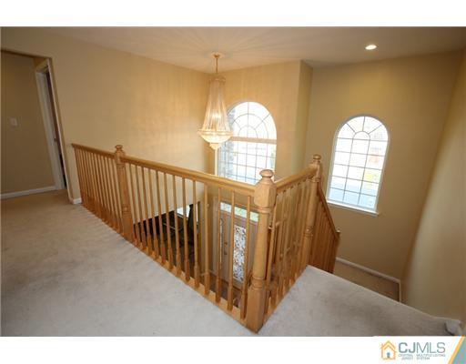 41 Champlain Road Monmouth Junction, NJ 08852 - Photo 4 of 21 Gallery Image 4