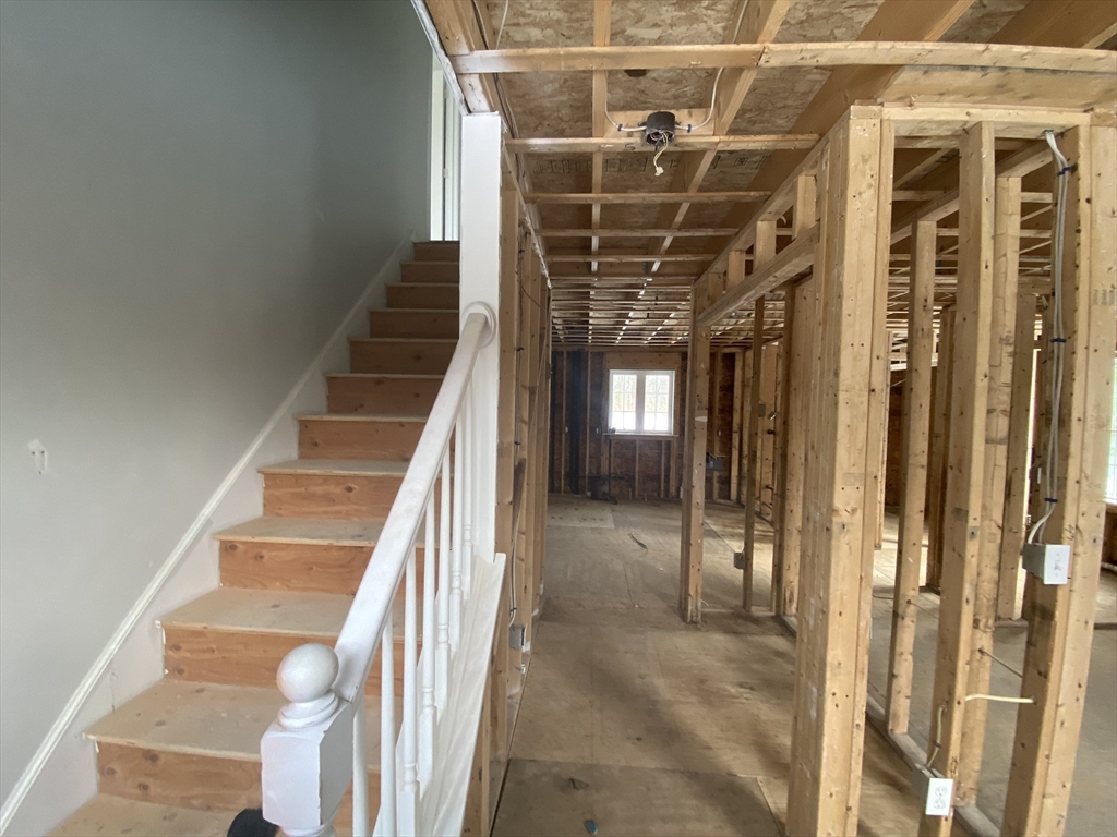 105 Forest Avenue Warren, MA 01585 - Photo 9 of 24