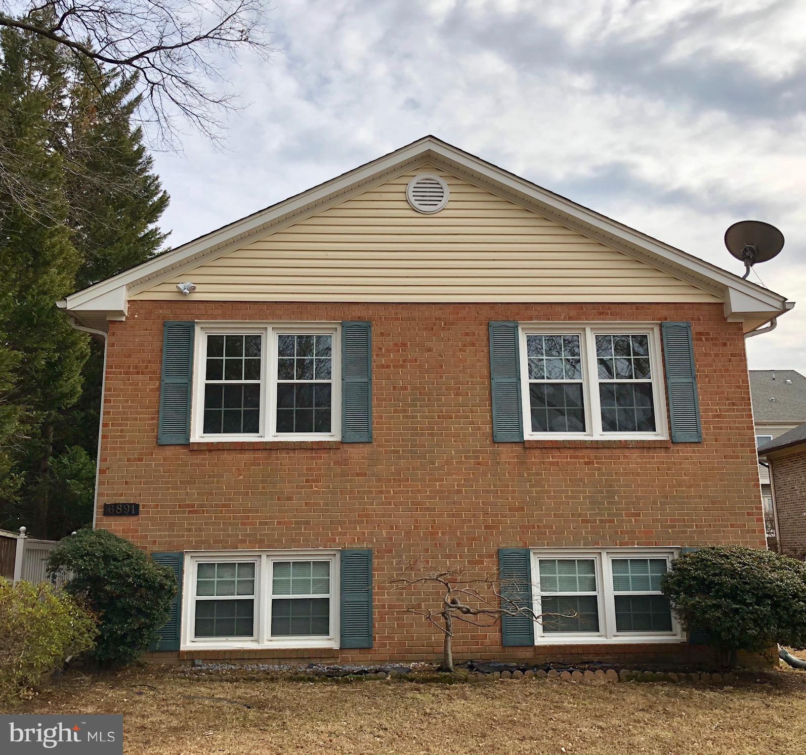6891 Chelsea Road McLean, VA 22101 - Photo 1 of 29 Exterior (Front)