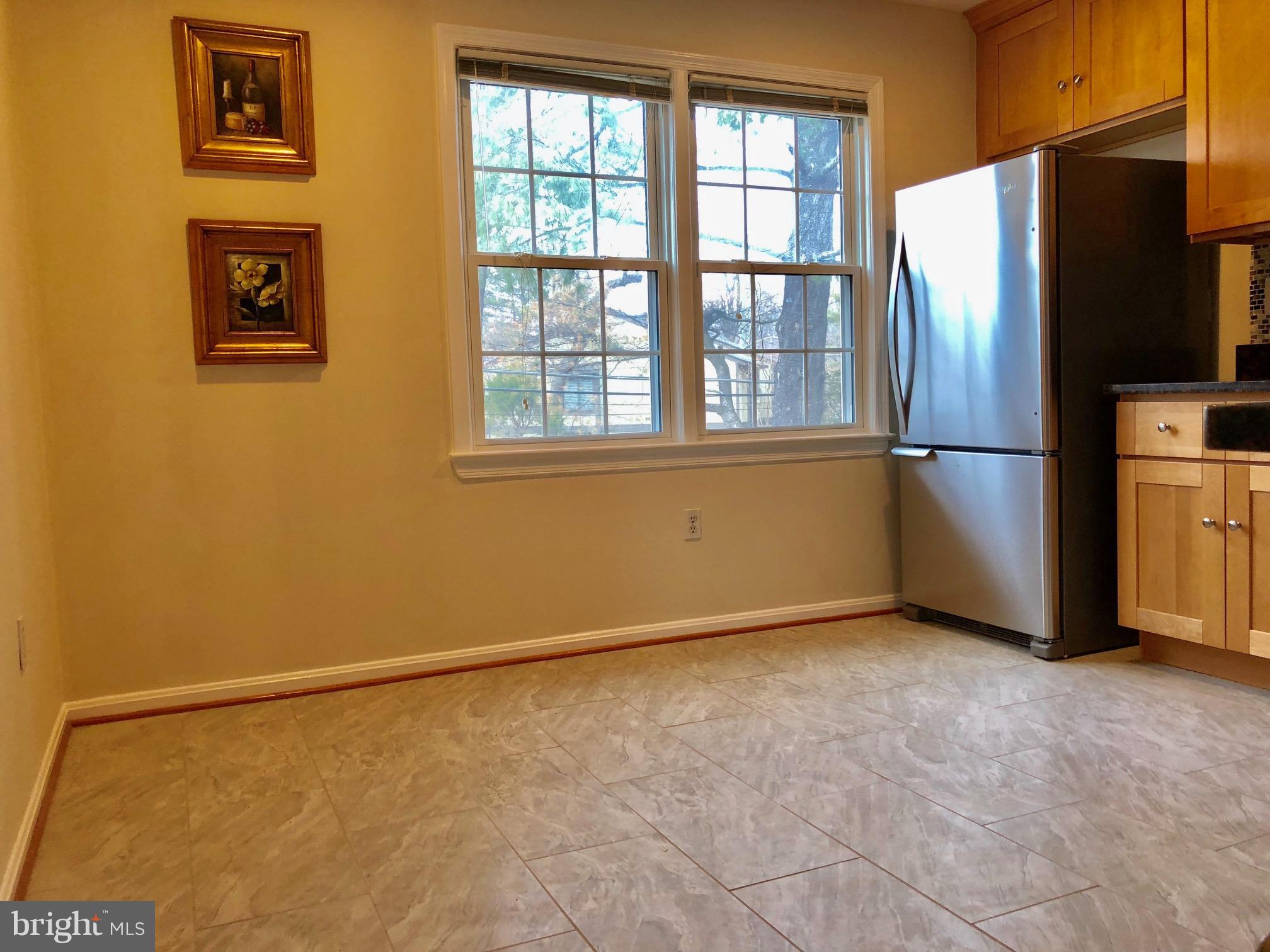6891 Chelsea Road McLean, VA 22101 - Photo 4 of 29 Kitchen