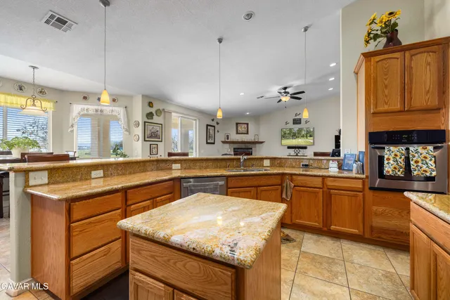 $750,000 | 8346 Avenue D4 W Lancaster Ca West, Lancaster, CA 93536