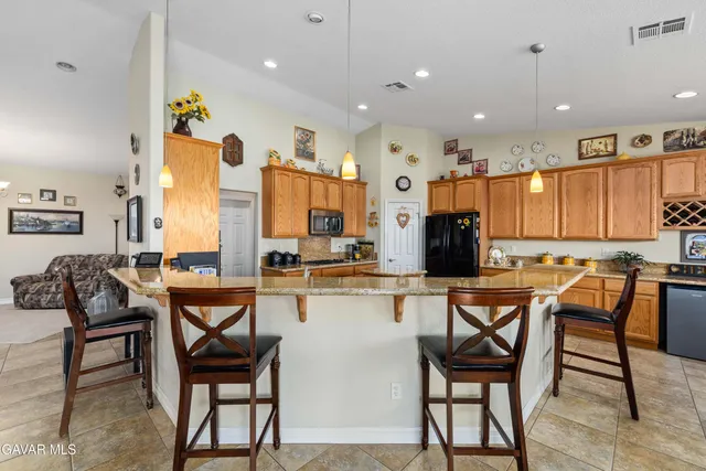 $750,000 | 8346 Avenue D4 W Lancaster Ca West, Lancaster, CA 93536