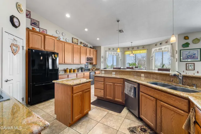 $750,000 | 8346 Avenue D4 W Lancaster Ca West, Lancaster, CA 93536