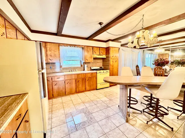 $350,000 | 135 8th Street, Blakely, PA 18447