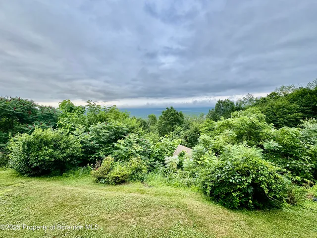 $350,000 | 135 8th Street, Blakely, PA 18447