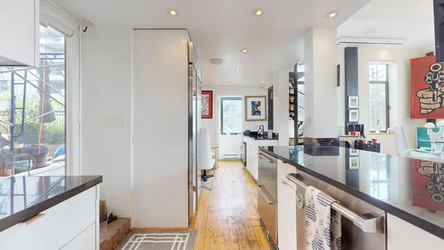 $18,000 | 1255 5th Avenue, Unit 3A | Upper Carnegie Hill